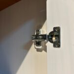 Guarda-roupa Bipartido 12 Portas 3 Gavetas Topázio 100% Madeira Maciça Branco /freijó - Image 5